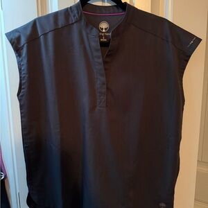 Healing Hands Women’s Small Gray Scrub Top